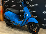 Vespa Sprint S E5 FACELIFT BLU ECLETTICO Glans Blauw