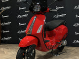 Vespa Sprint S E5 FACELIFT Rosso Coraggioso Glans Rood