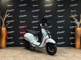 Vespa Sprint E5 wit FACELIFT BIANCO INNOCENTE WIT