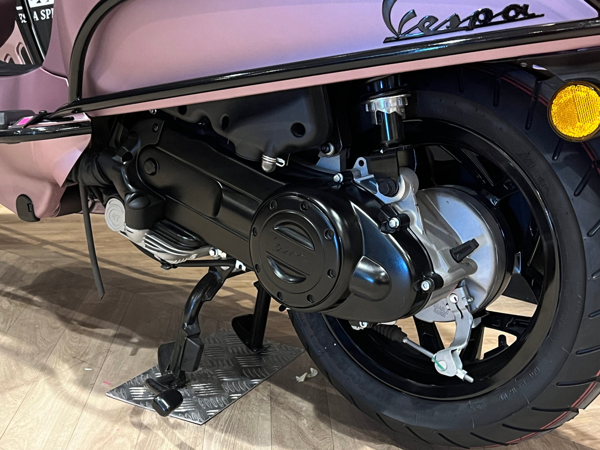 Vespa Sprint E5 FACELIFT Rolls Royce Rose Gold