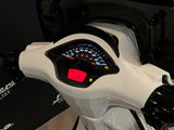 Vespa Sprint E5 FACELIFT wit BIANCO INNOCENZA